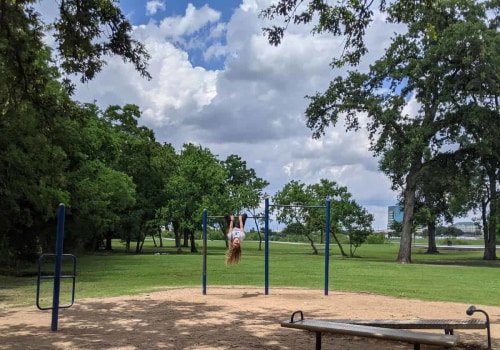 Exploring the Outdoor Fitness Centers and Parks in Houston, Texas